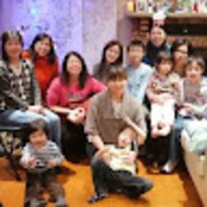 Meet your Posher, Eva